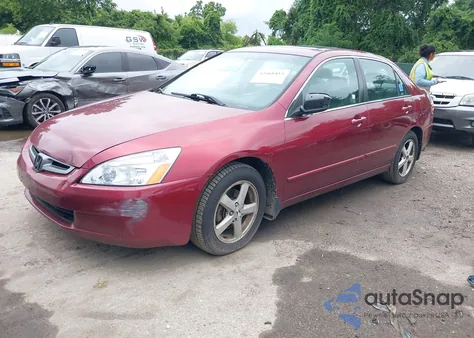 2005 Honda Accord 2.4 Ex from USA, damaged, VIN 1HGCM56815A185478